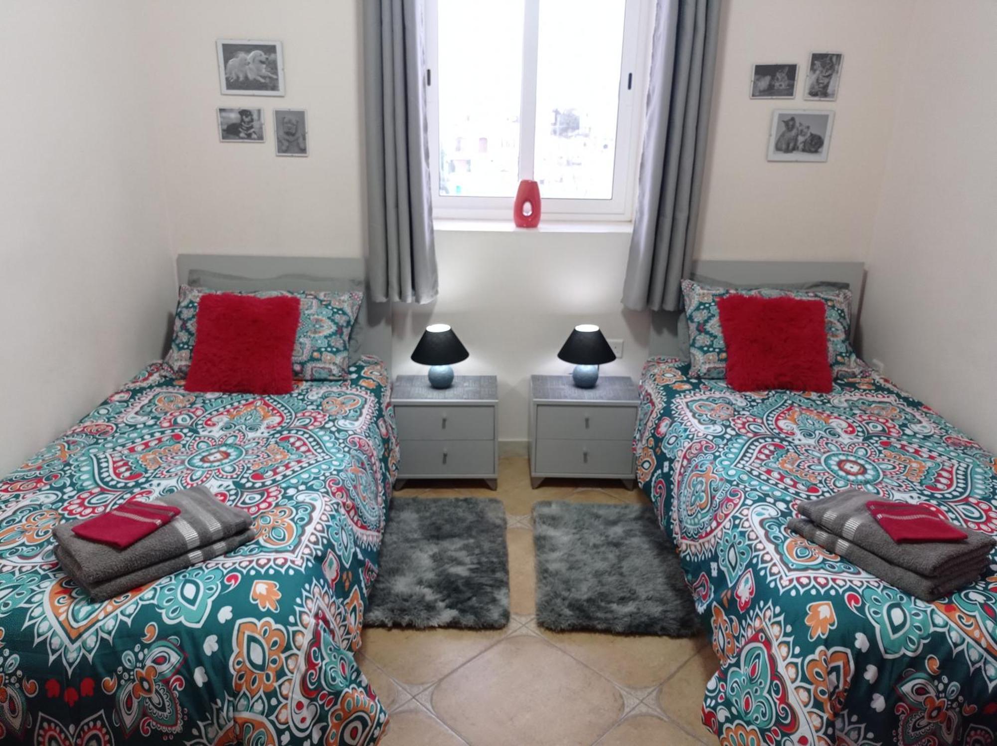 Joseph 2 Stylish Flat With Open Views, Just 4Km From The Airport Or Beach Siggiewi 외부 사진