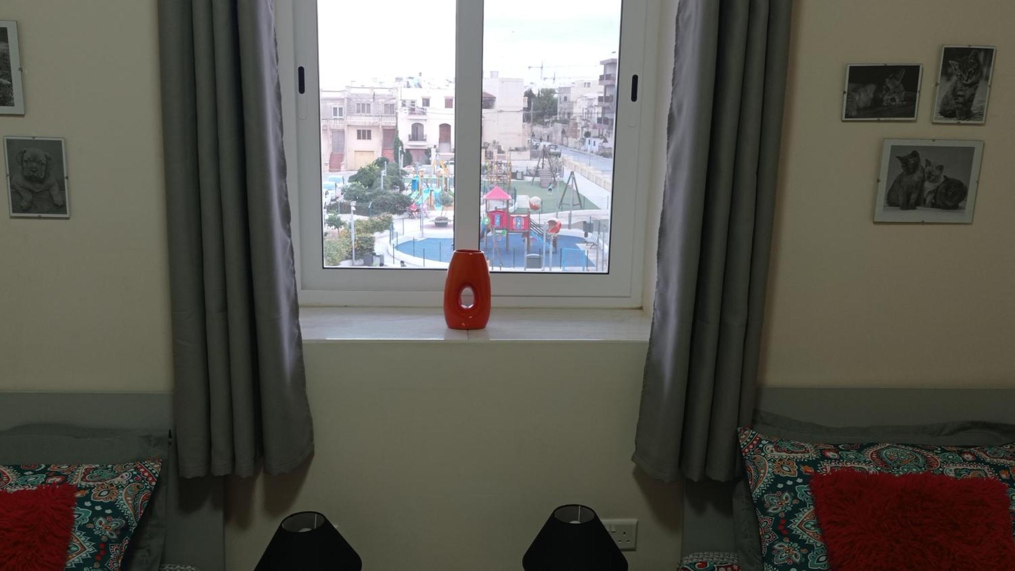 Joseph 2 Stylish Flat With Open Views, Just 4Km From The Airport Or Beach Siggiewi 외부 사진