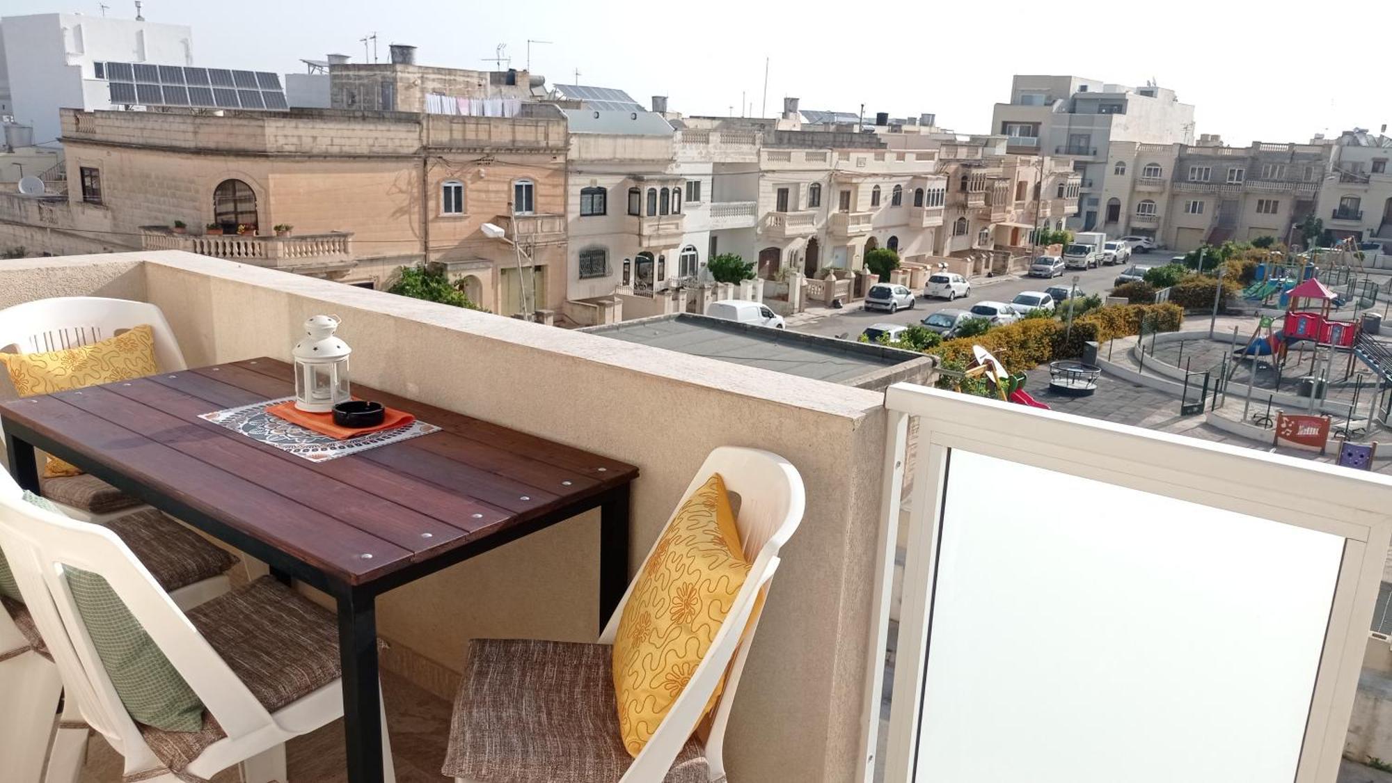 Joseph 2 Stylish Flat With Open Views, Just 4Km From The Airport Or Beach Siggiewi 외부 사진