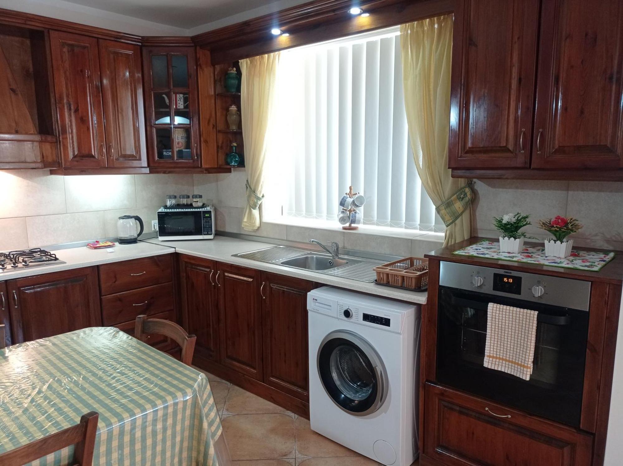 Joseph 2 Stylish Flat With Open Views, Just 4Km From The Airport Or Beach Siggiewi 외부 사진