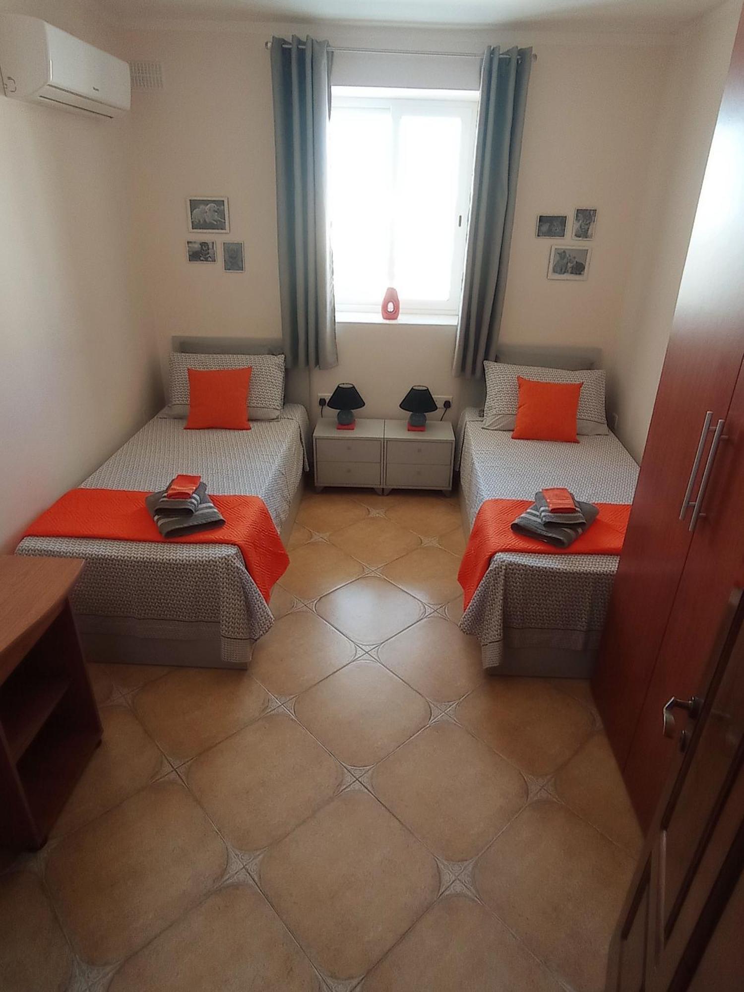 Joseph 2 Stylish Flat With Open Views, Just 4Km From The Airport Or Beach Siggiewi 외부 사진