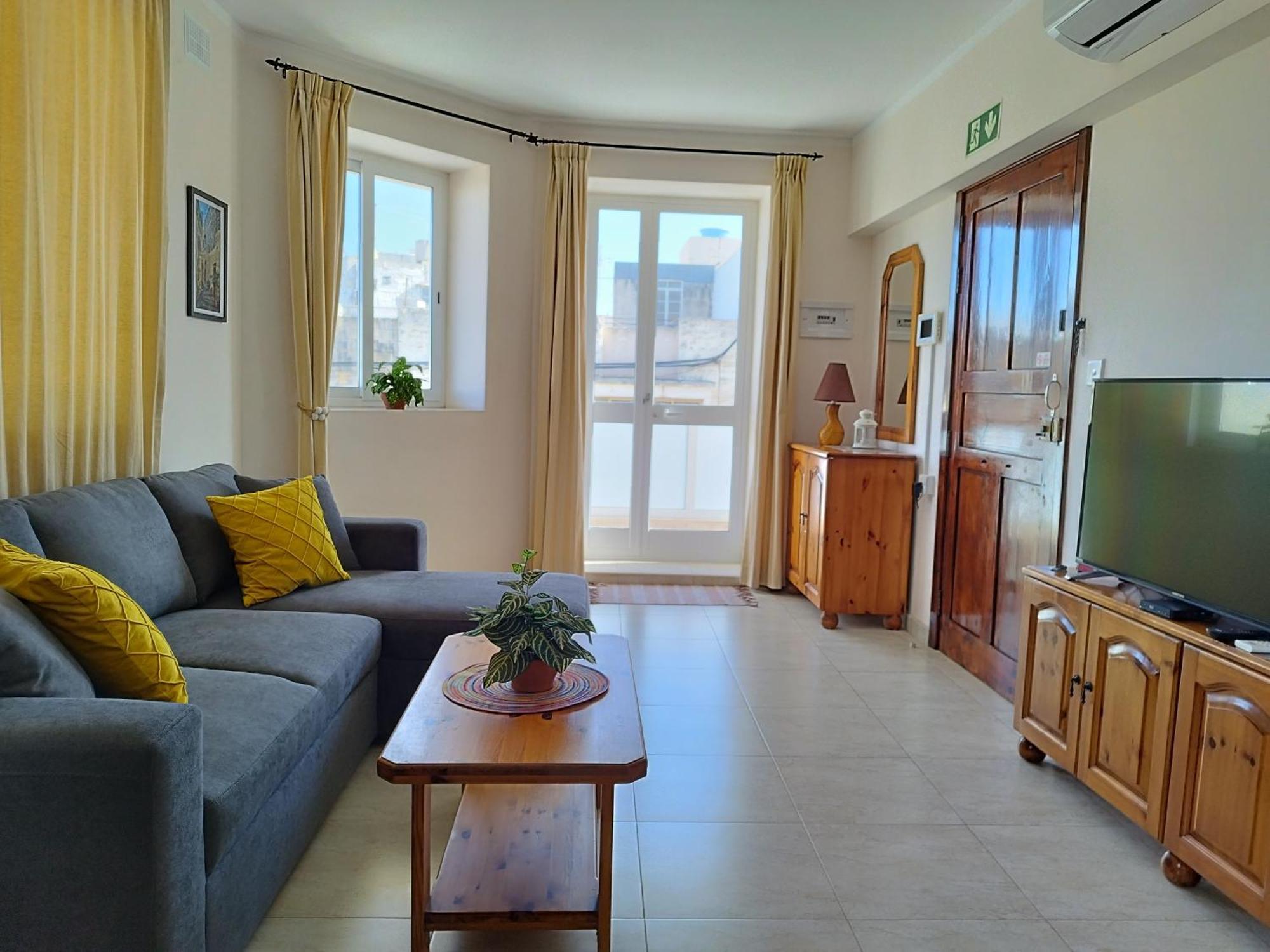 Joseph 2 Stylish Flat With Open Views, Just 4Km From The Airport Or Beach Siggiewi 외부 사진