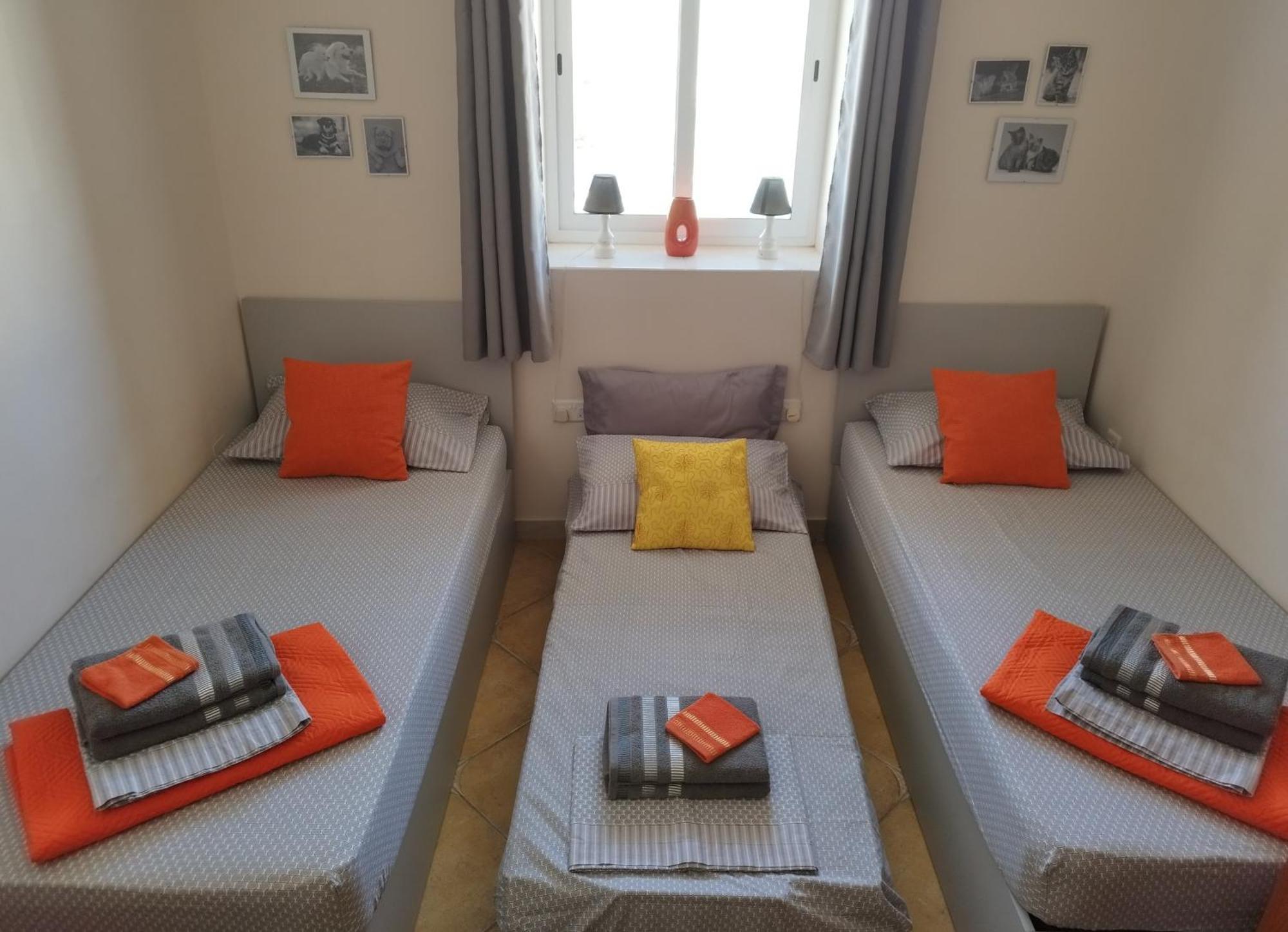 Joseph 2 Stylish Flat With Open Views, Just 4Km From The Airport Or Beach Siggiewi 외부 사진
